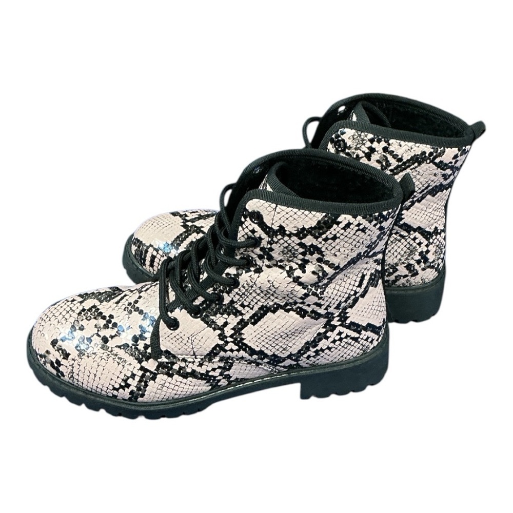 Rosa’s Boutique - NEW - Women's Pink Snakeskin Lace-Up Ankle Boots